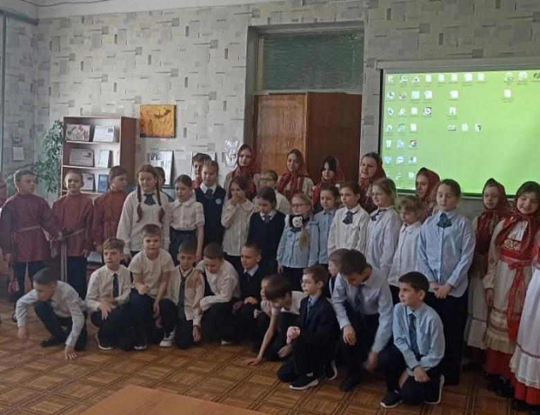 Сокровищница народной мудрости в ЦБС "Библиотека 4".